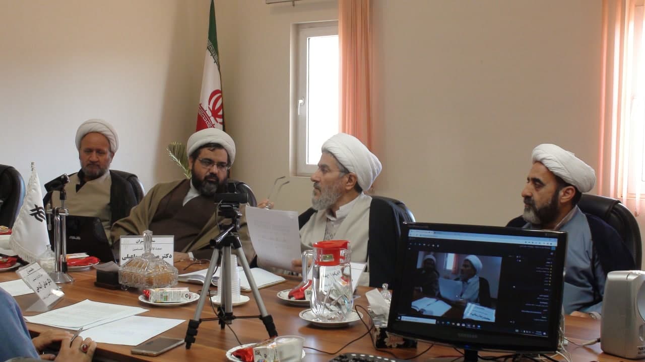 ضرورت توجیه‌سازی خانواده‌ها برای مقاومت در فضای تربیتی تهدیدآمیز امروز