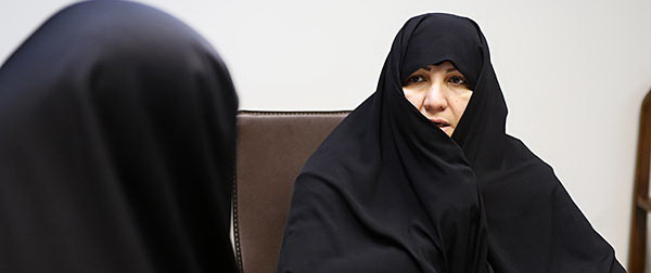 تجلیل از سرکار خانم علاسوند به عنوان یکی از فضلای حوزوی برتر در عرصه بین الملل